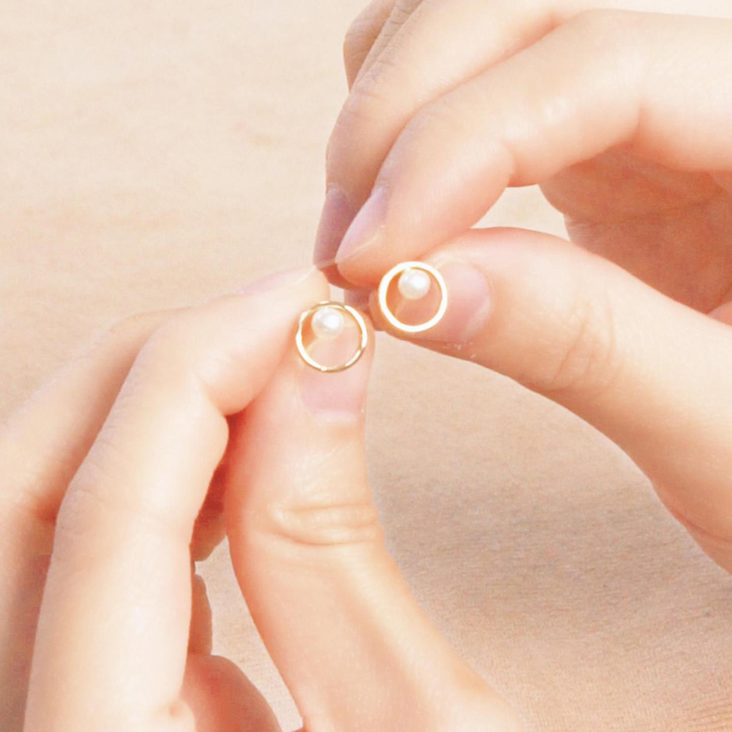 环星时光淡水珍珠耳钉