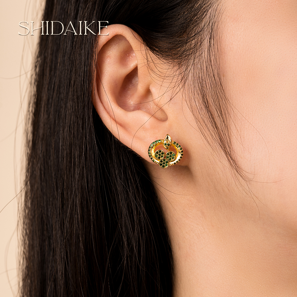 玫红锆椭圆镂空套装（耳钉、项链）