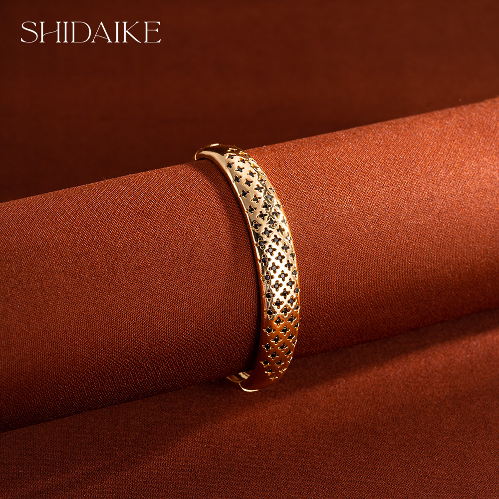 四叶草黑锆可开口手镯