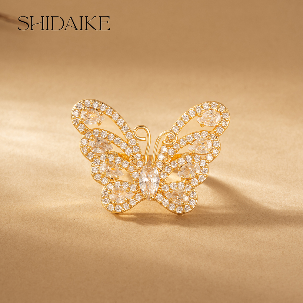 白色锆石镂空蝴蝶戒指