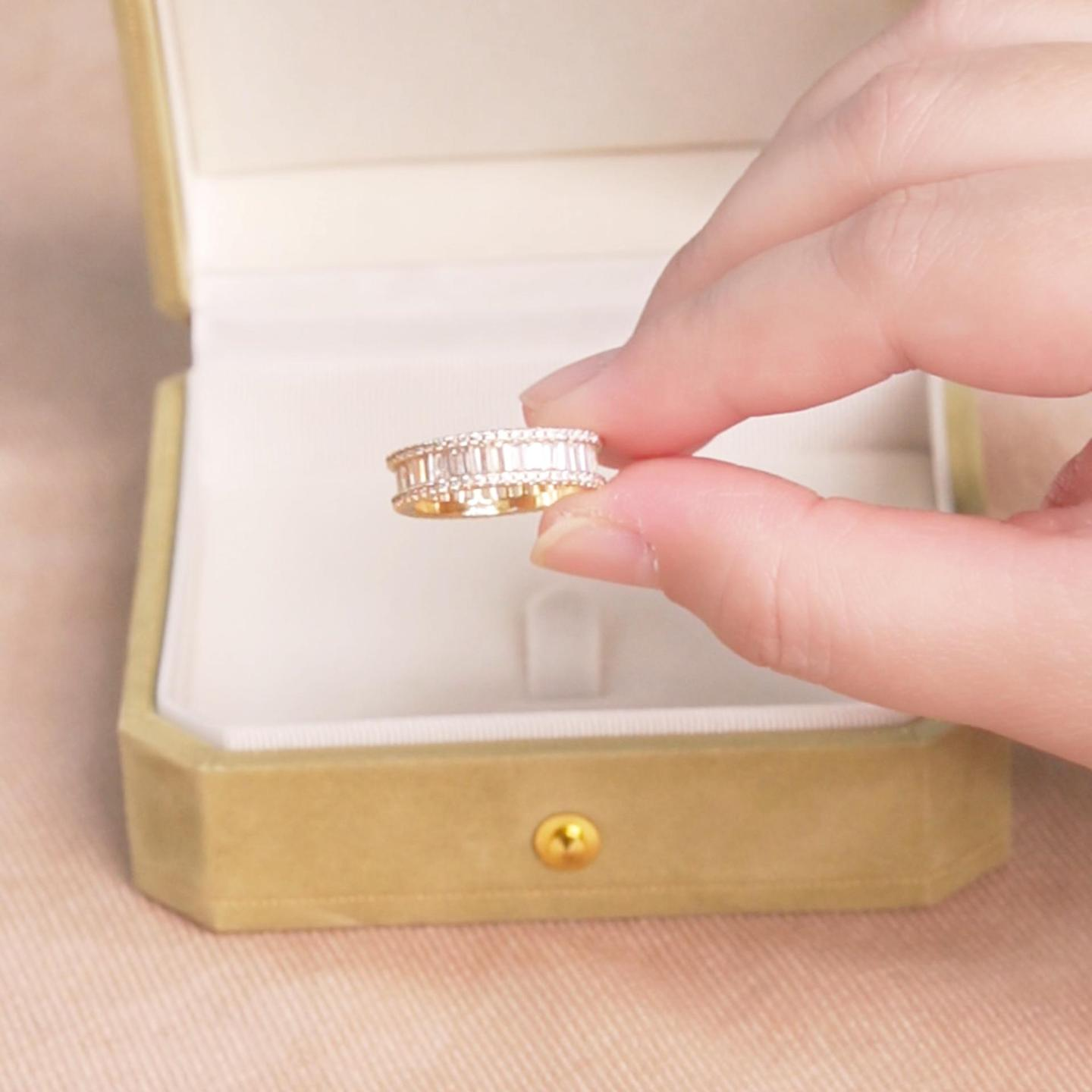 长方形排锆戒指